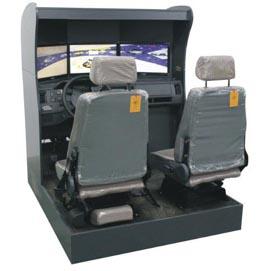 ZC-9型真车感受的汽车驾驶模拟器（三屏）